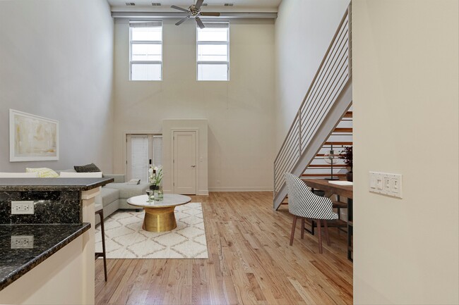 Building Photo - 2100 Greenwood St