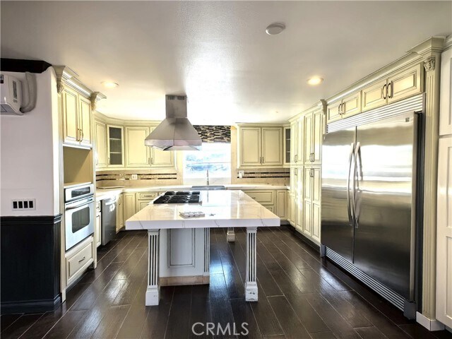 Primary Photo - 10846 Carmenita Rd