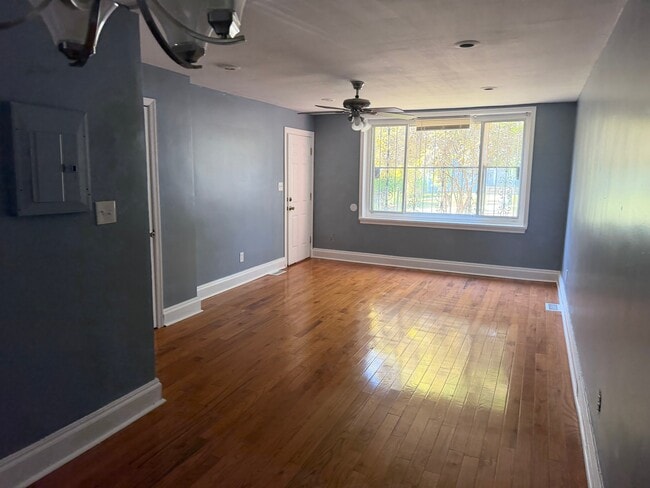 Building Photo - 63 Galveston Pl SW