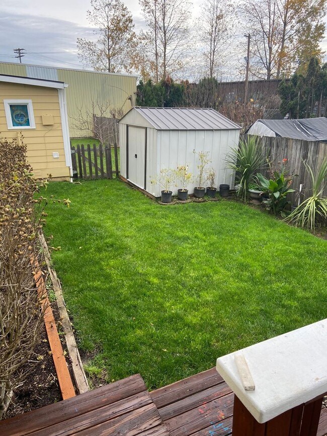 Foto del edificio - 1020 NE 12th St