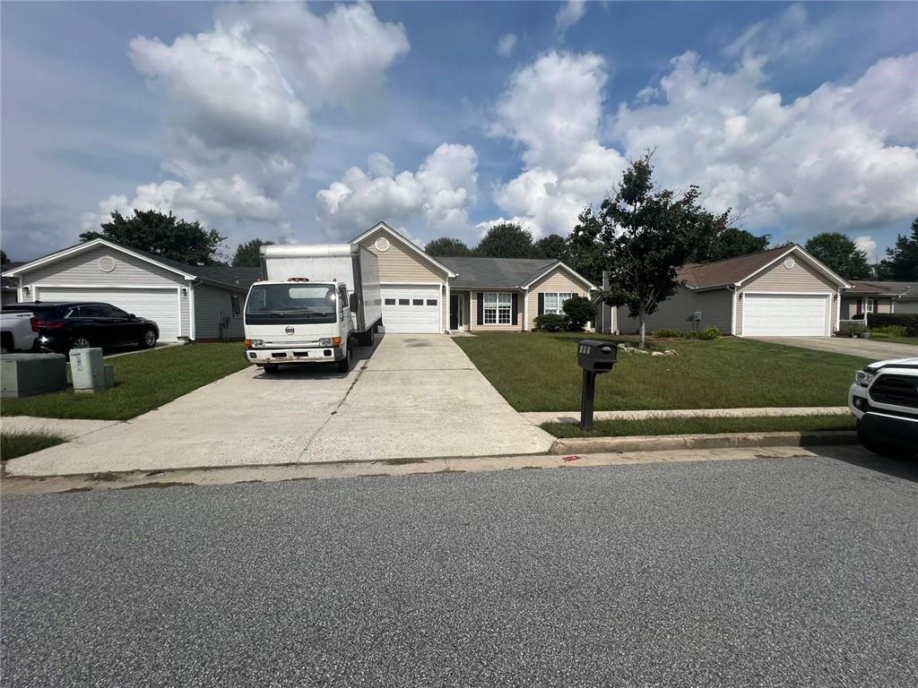 Foto principal - 485 Amelia Grove Ln SE