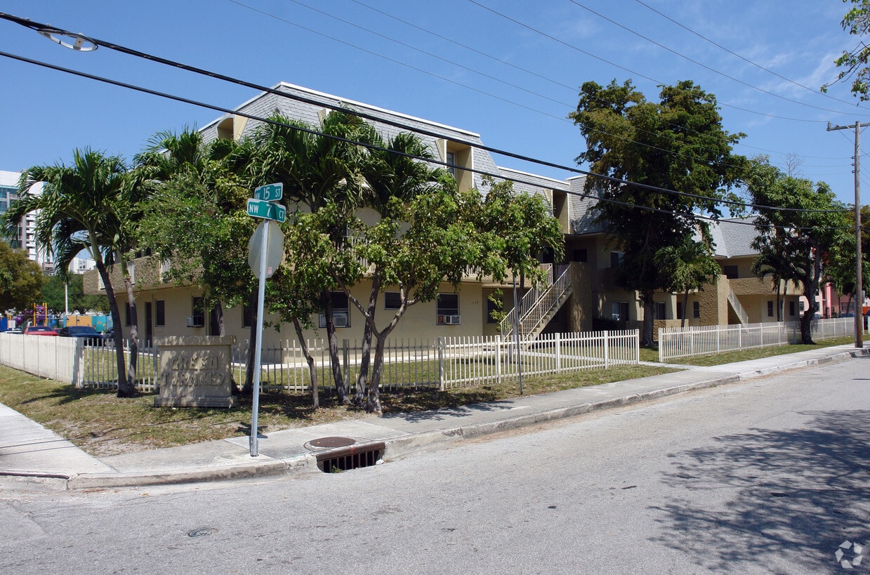 Primary Photo - 1500 NW 7th Ct