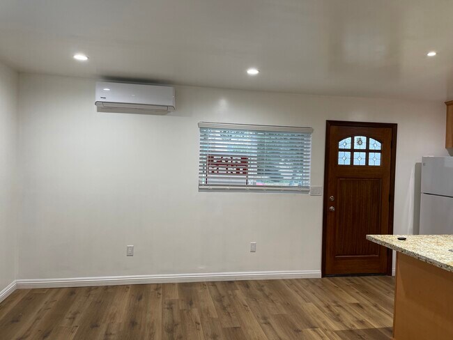 Foto del edificio - 609 E Olive Ave