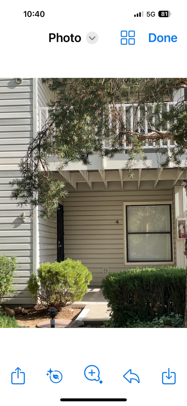 Front Door - 333 W Leroux St