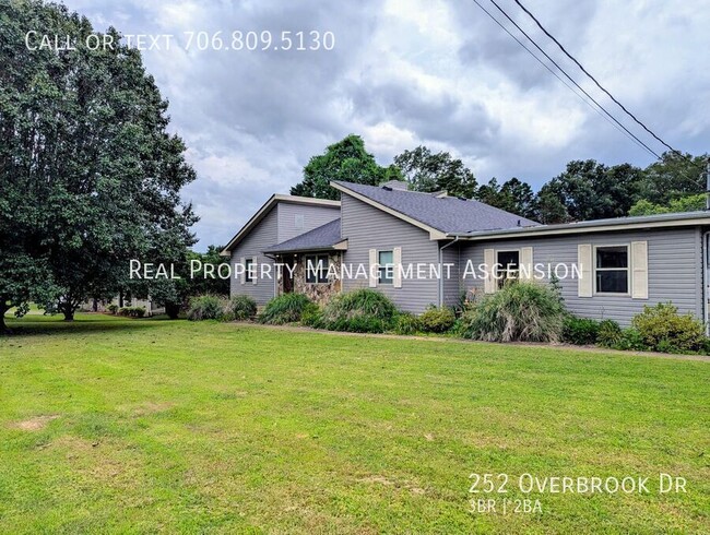 Photo - 252 Overbrook Dr House