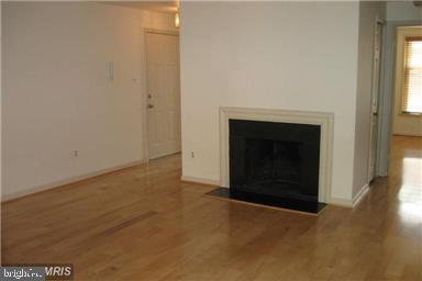Building Photo - 552 WEST St