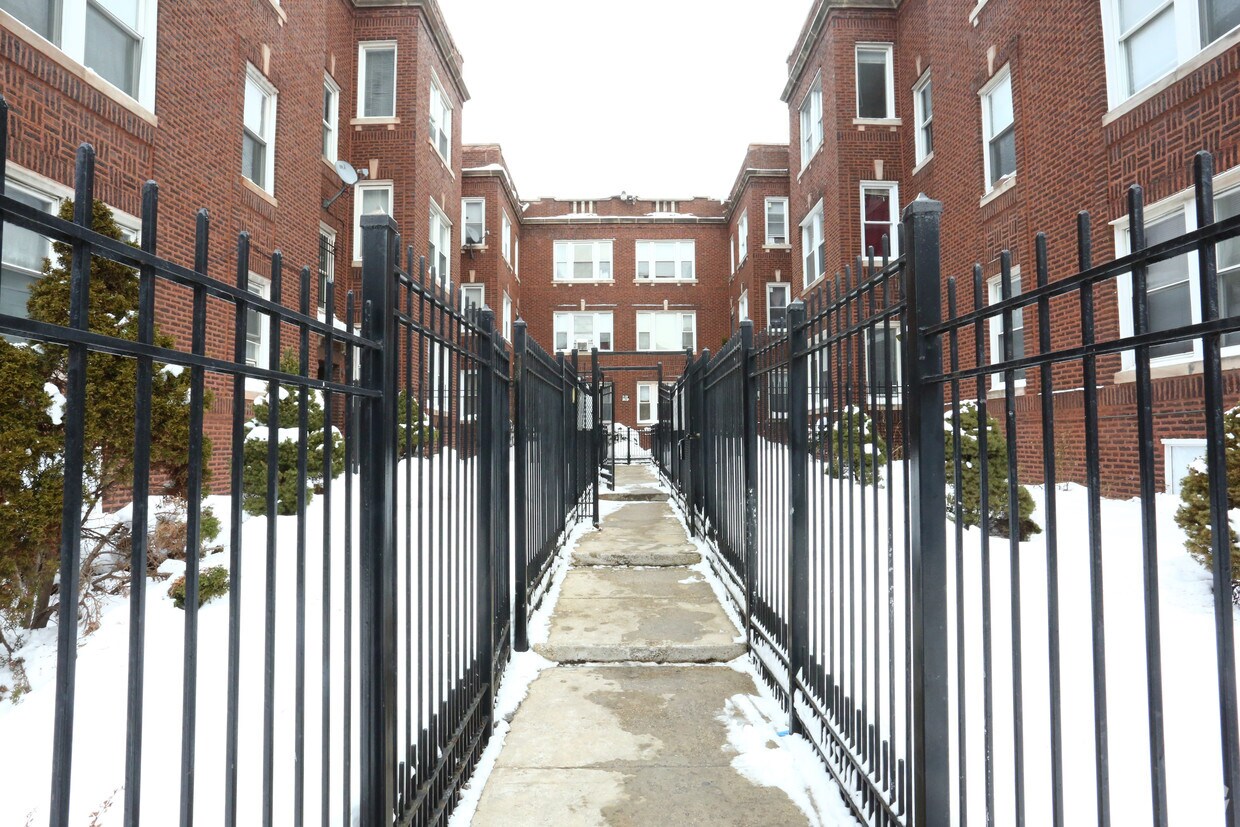 Foto del edificio - 4915 N Kedzie