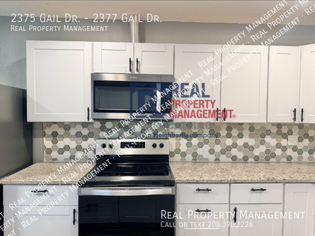 Foto del edificio - 2375 Gail Dr