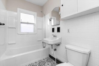 Building Photo - 1734 45th St