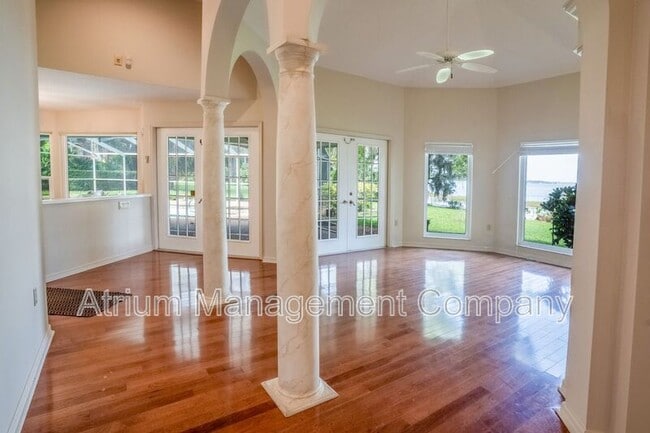 Building Photo - 6136 Dora Dr