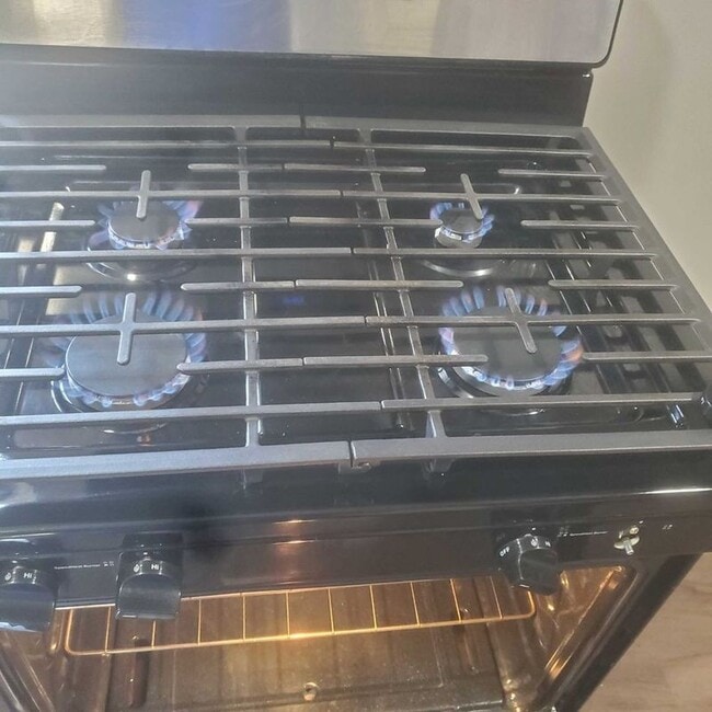 Building Photo - 7527 S Colfax Ave