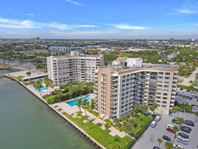 Foto del edificio - 2800 N Flagler Dr