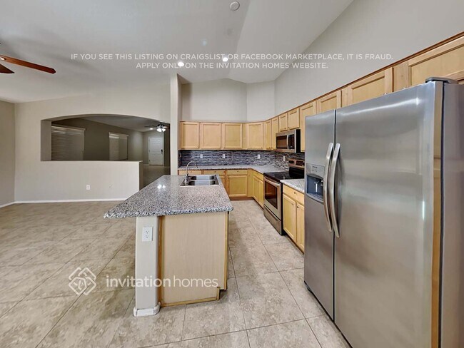 Building Photo - 2629 W Prospector Way