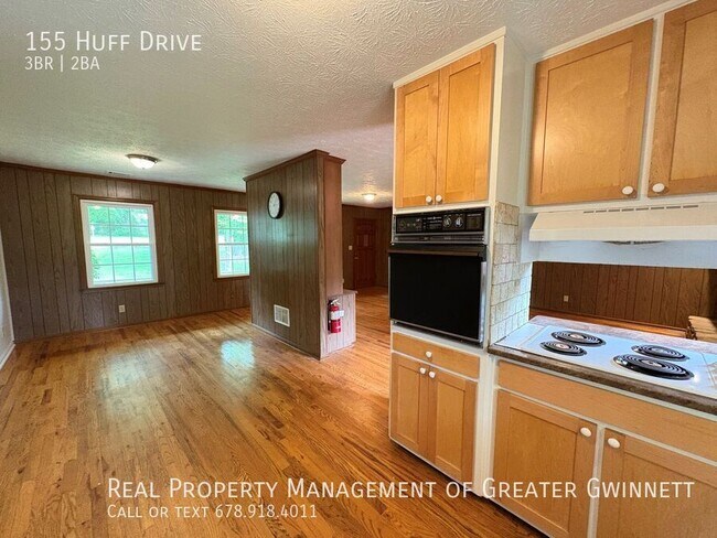 Building Photo - 155 Huff Dr