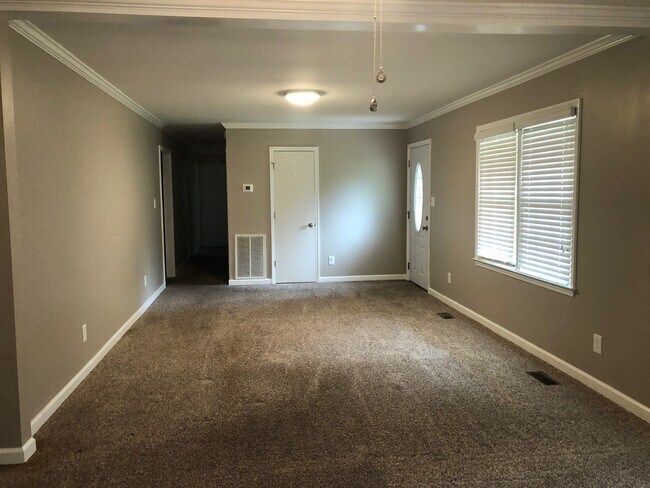 Foto del edificio - 7176 Roslin Farm Rd
