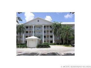 Building Photo - 3650 Whitehall Dr