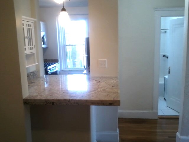 Foto del edificio - 1999 Commonwealth Ave