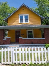 Building Photo - 132 W 3rd St