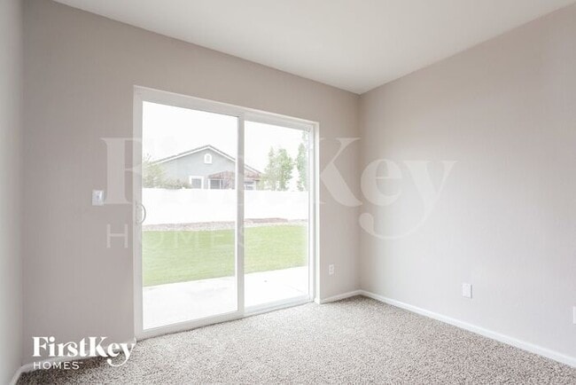 Foto del edificio - 7954 Enclave Ln