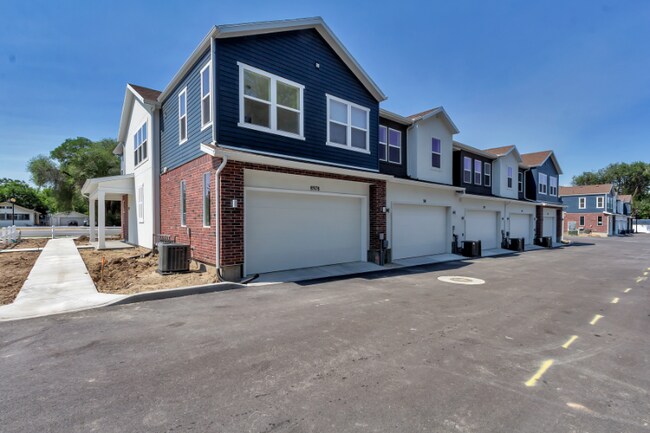 Building Photo - 381 E 9000 S