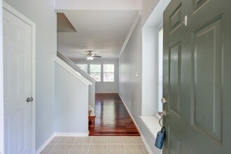 Building Photo - 3 Peach Ridge Pl