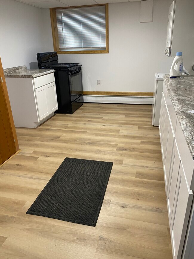 39 E South St Unit 1, Geneseo, NY 14454 39 E South St Geneseo, NY