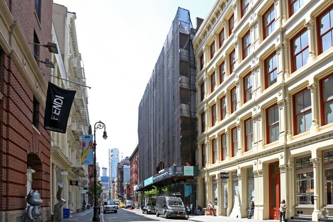 Foto del edificio - Green House Condominiums