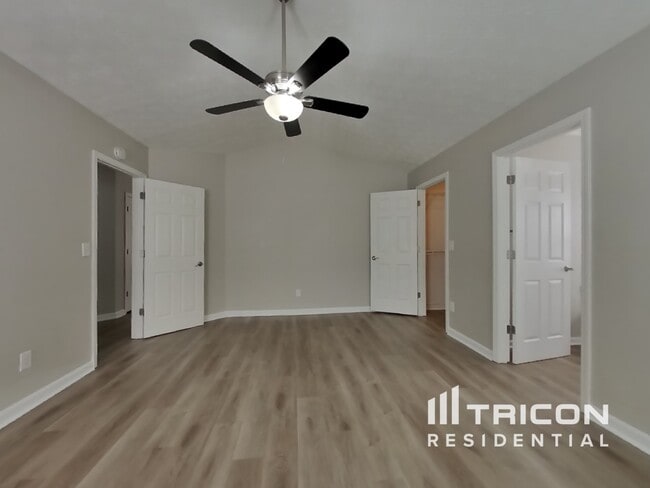 Building Photo - 4199 New Towne Dr