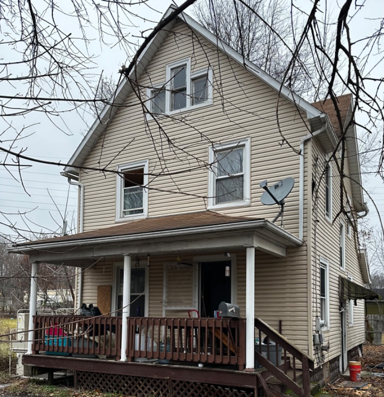 Foto principal - 1625 Laiblin Pl NE