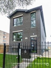 Building Photo - 4735 S Michigan Ave