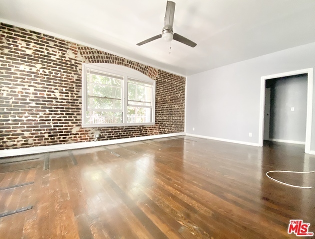 Foto del edificio - 852 S Oxford Ave