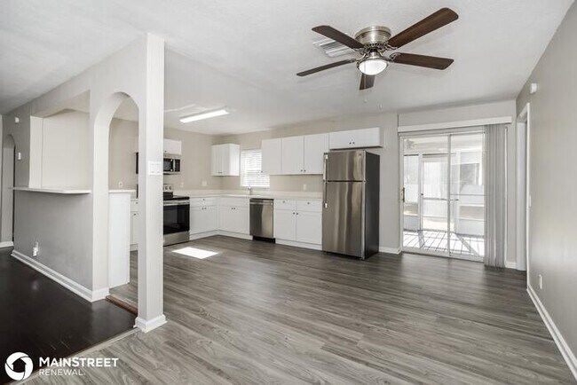 Foto del edificio - 135 Verona Rd, DeBary, FL 32713