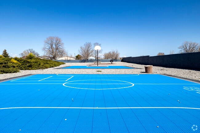 canchas de básquetbol - Vista Alegre Apartments