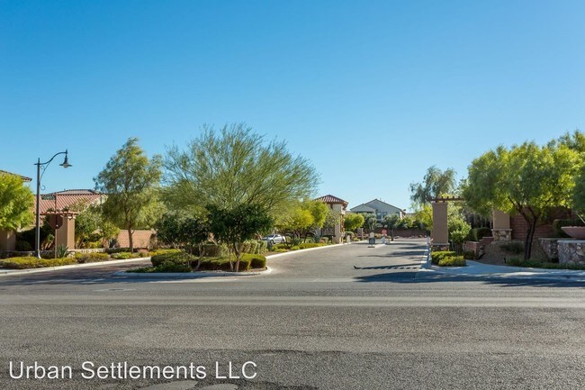 Foto del edificio - 7809 Campers Village Ave