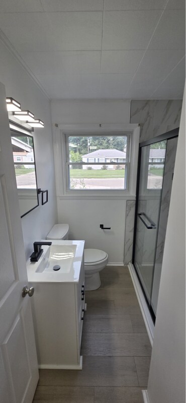 Foto del edificio - 5224 Woodbine Ave