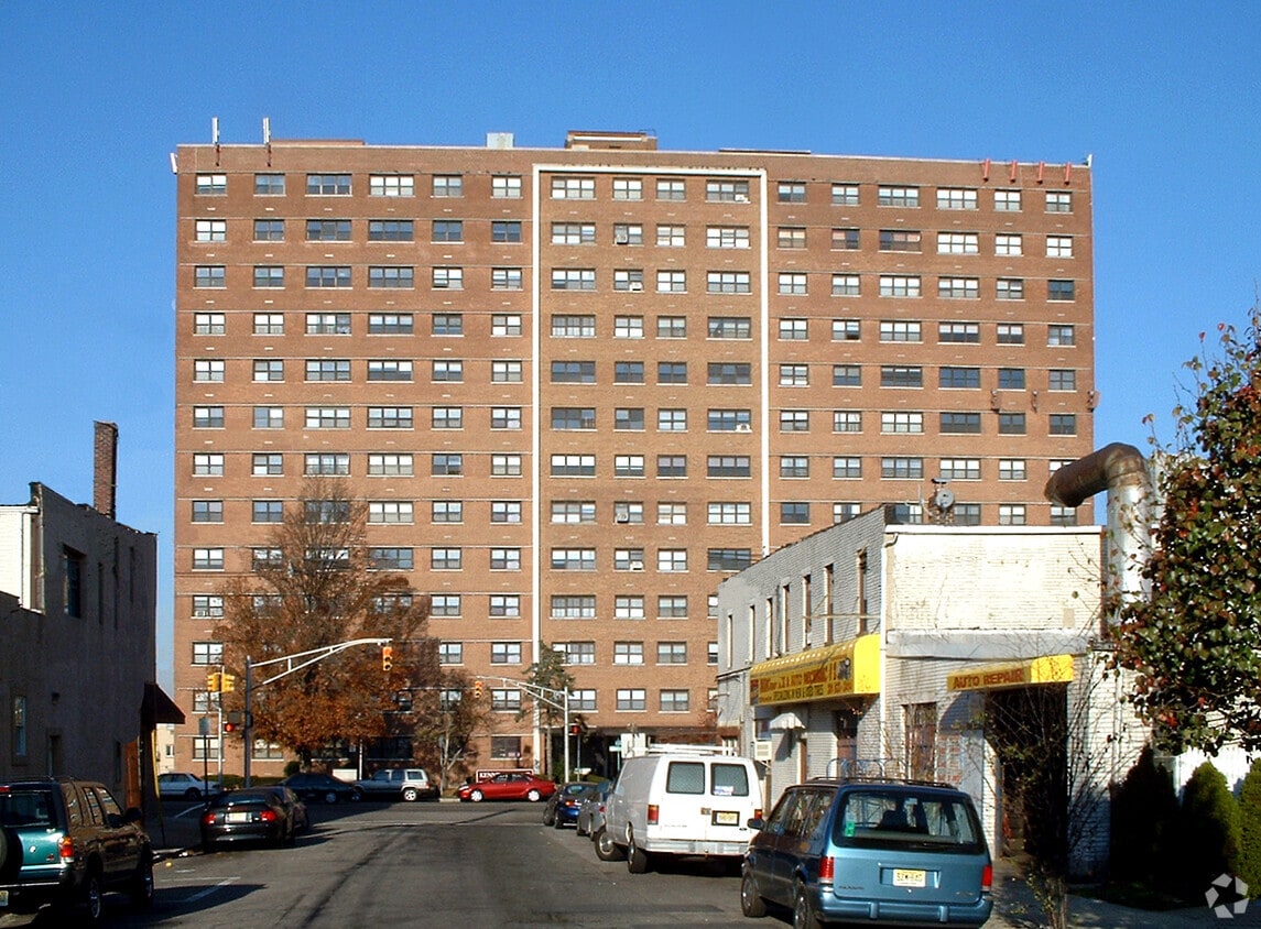 Building Photo - The Kennedy House