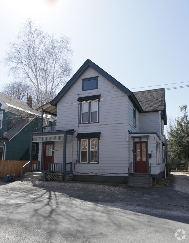 Primary Photo - 45 Reed St