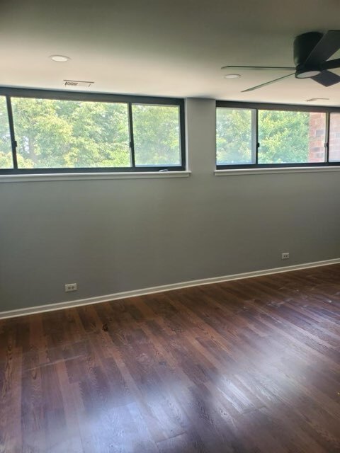 Dormitorio principal 19x13 - 810 S May St