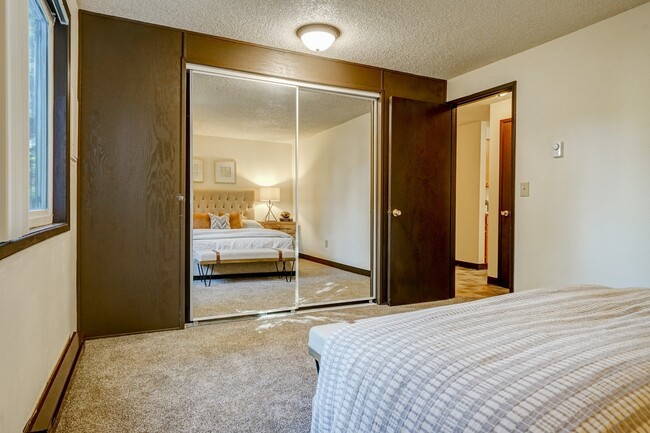 Interior Photo - Cedar Crest Apartments