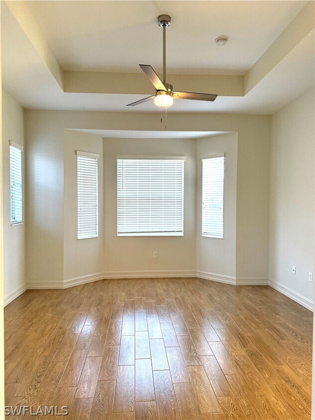 Foto del edificio - 7944 Haven Dr