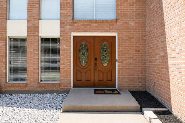 Foto del edificio - 14119 Cherry Mound Rd