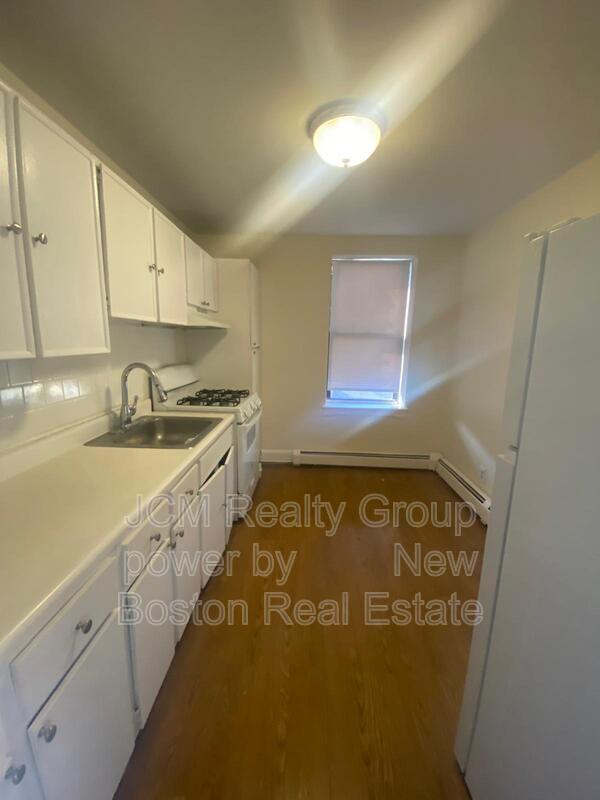 Building Photo - 15 Victory Rd