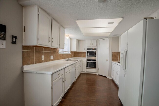 Foto del edificio - 10106 Lost Trail St