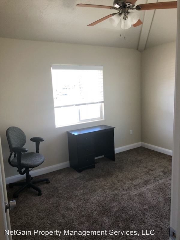 Building Photo - 195 S 100 W