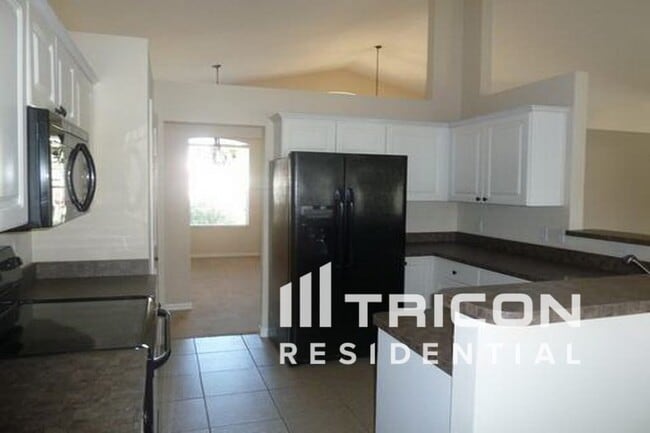 Building Photo - 8516 Sunsprite Ct