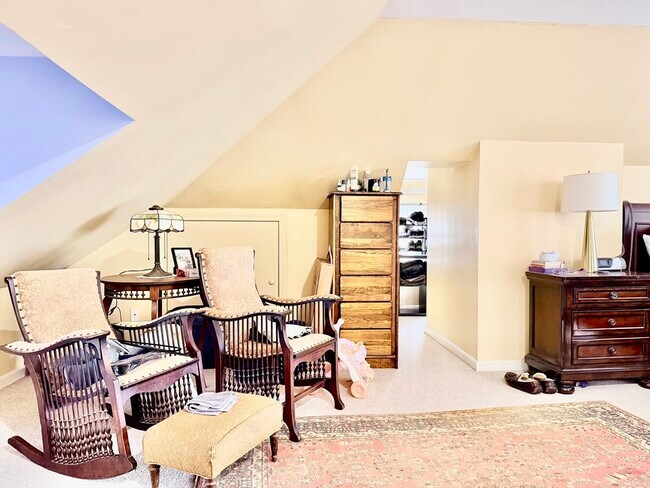 Foto del edificio - 740 Belmont St