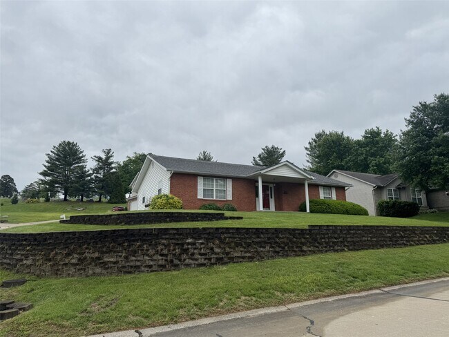 Foto del edificio - 102 S Riebeling St