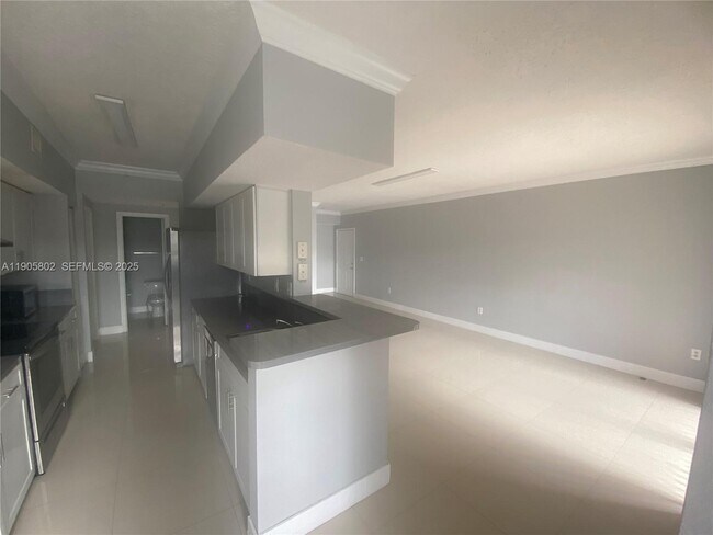 Foto del edificio - 11601 SW 2nd St