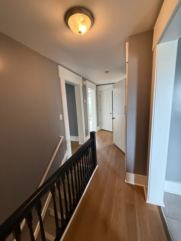 Building Photo - 489 Conover Terrace