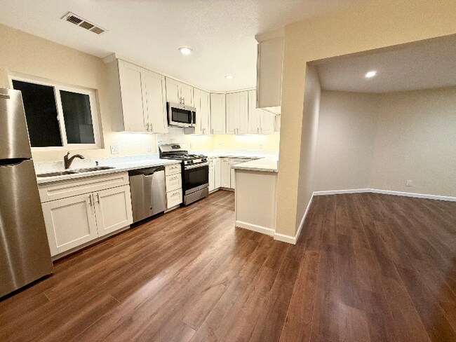 Foto del edificio - 408 Page St